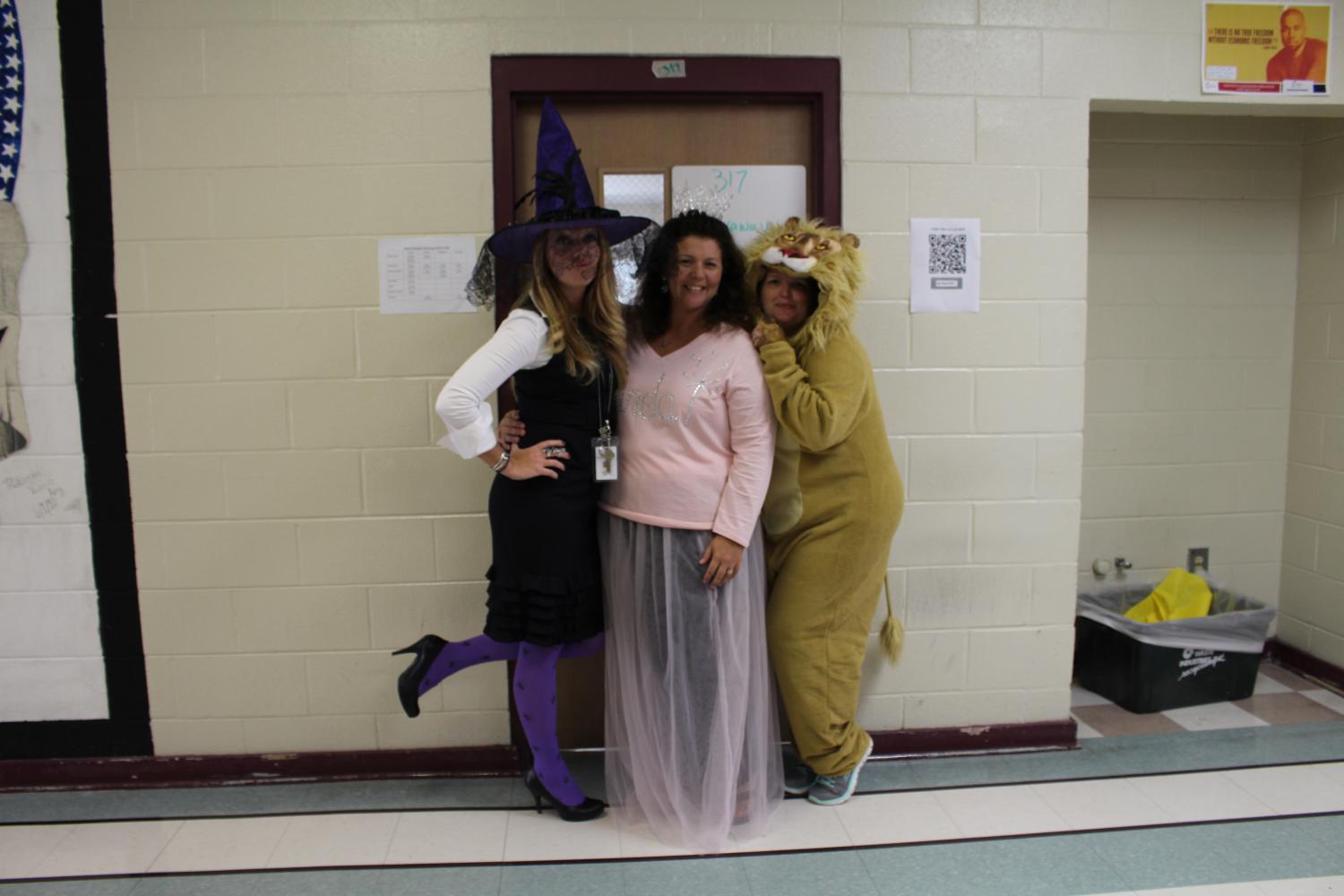 Lions, Tigers and Bears- Spirit Week