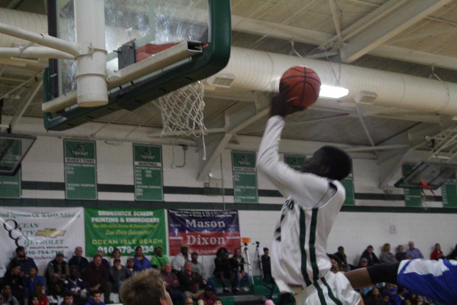 Men's JV Basketball Falls to Laney