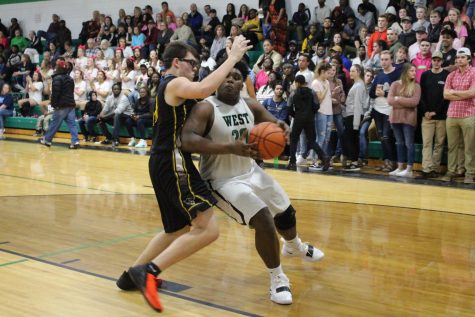 84 Feet: Men’s Basketball Review