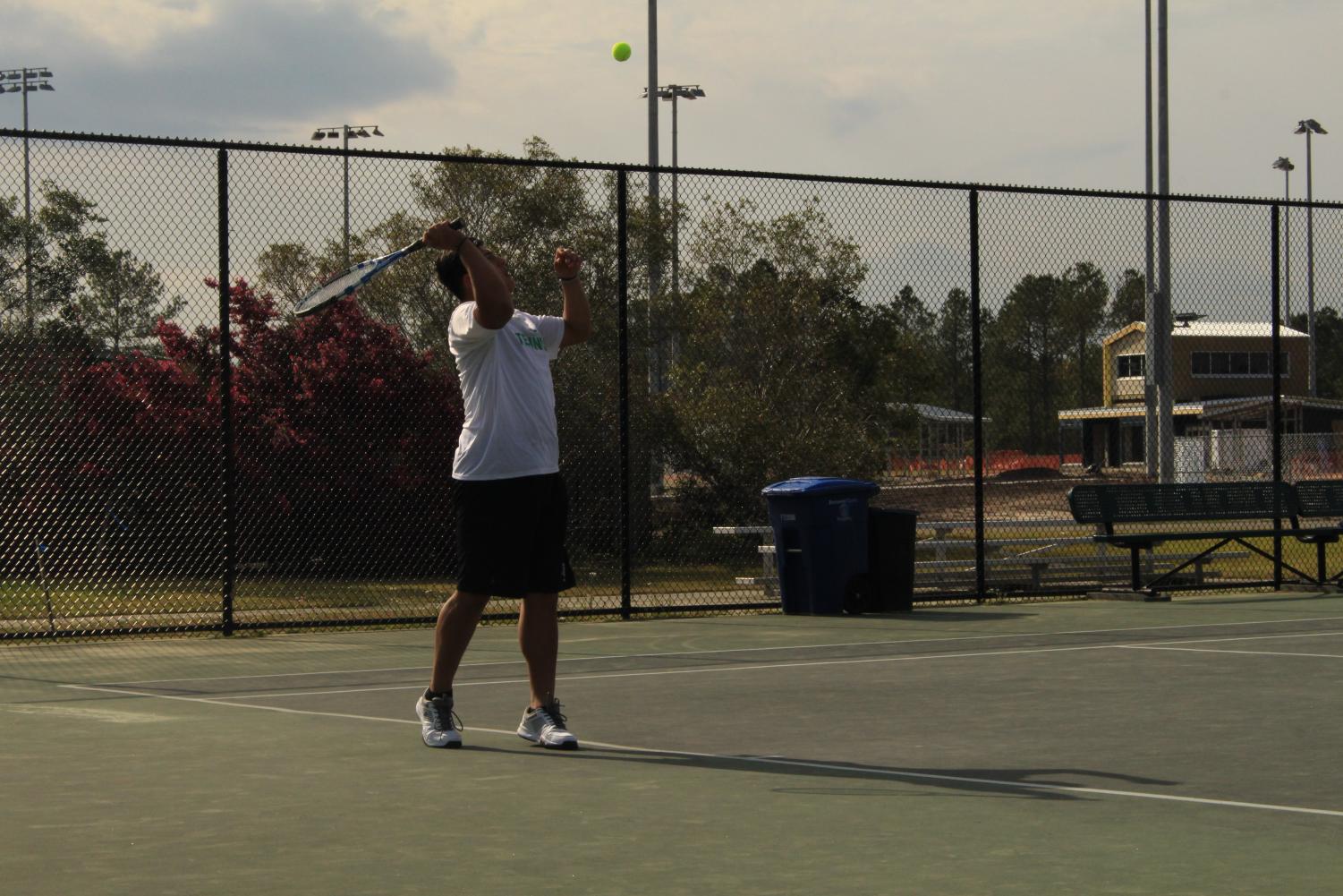 Men's Tennis: Wildcats defeat Trojans