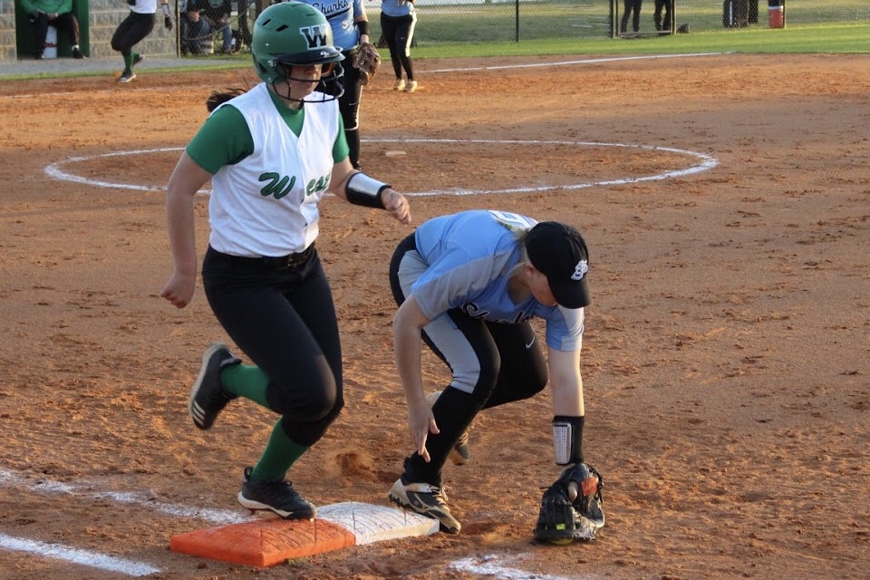Lady Trojans Defeat the Sharks