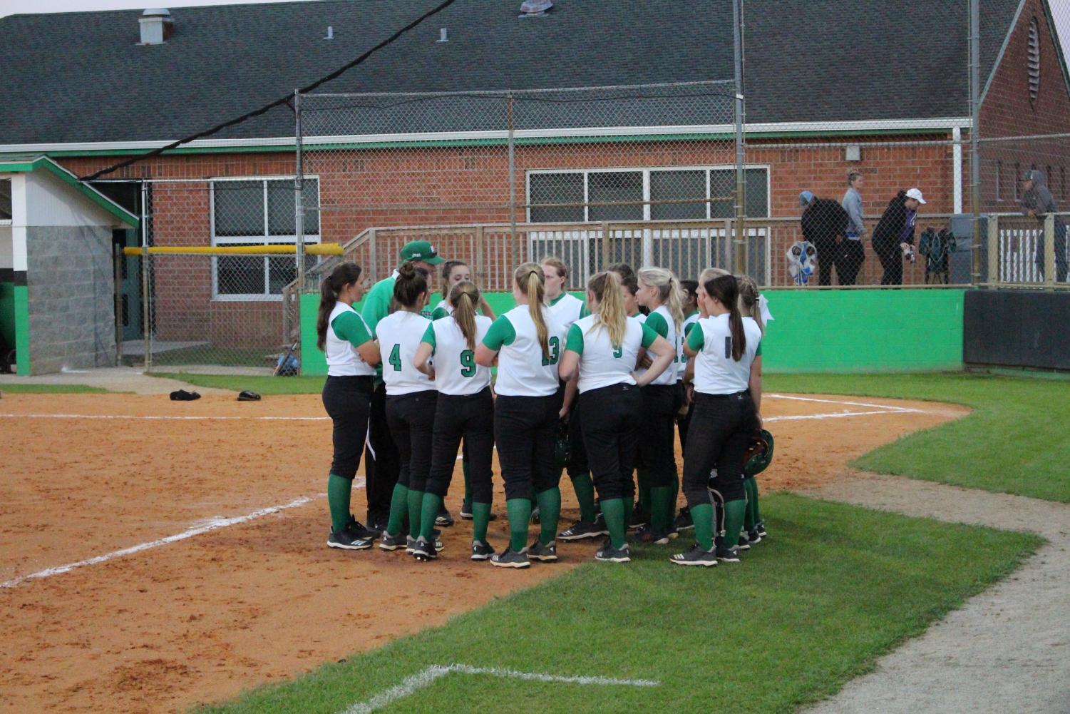 Lady Trojans Defeat the Sharks