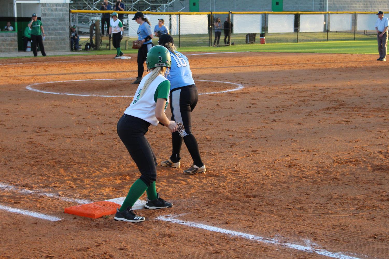 Lady Trojans Defeat the Sharks