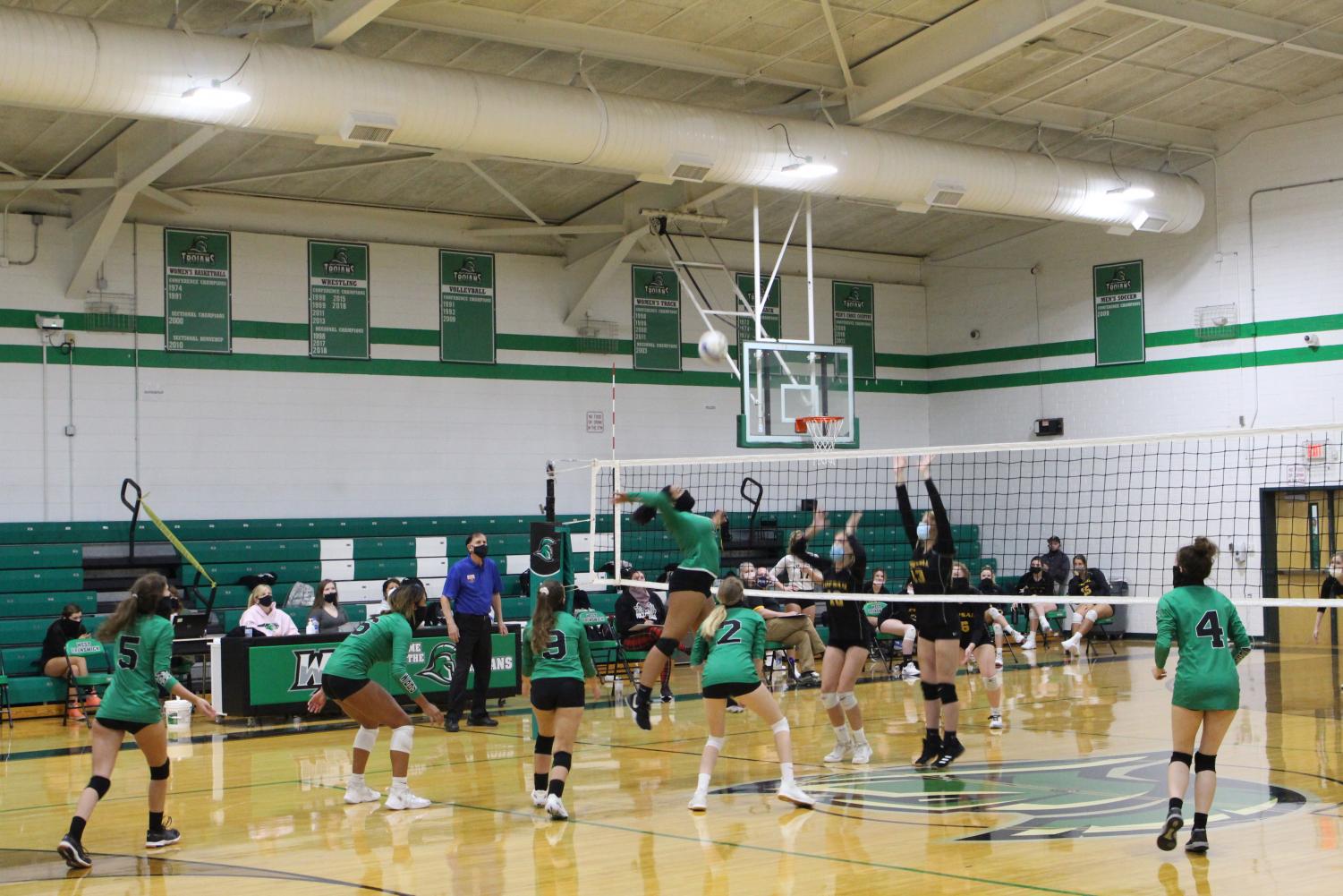 Volleyball Sets off on a New Season