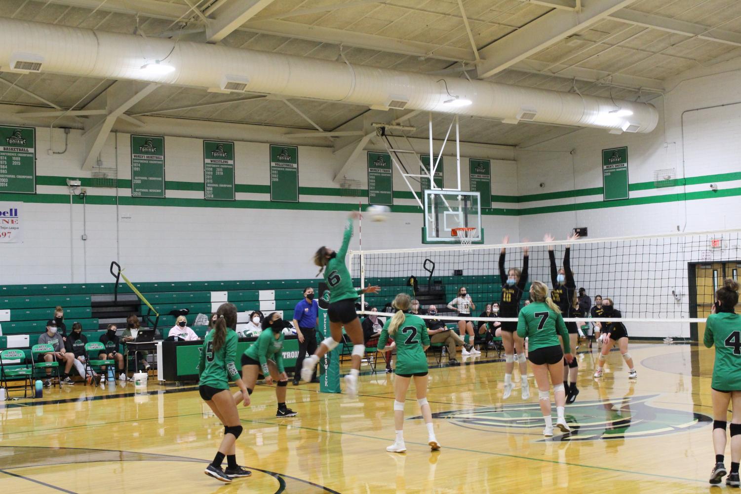 Volleyball Sets off on a New Season