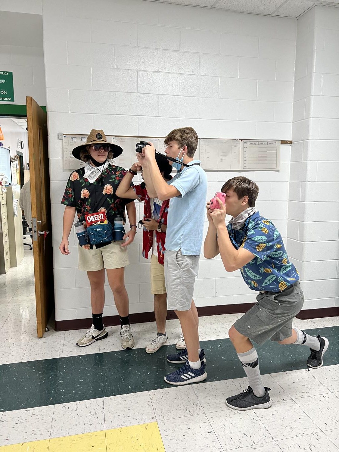 Tacky Tourist Tuesday; Spirit Week 2021