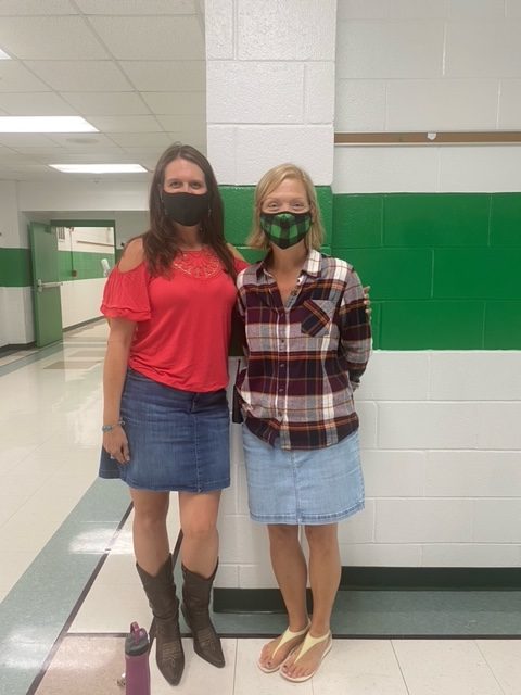 Spirit Week: Country Vs. Country Club
