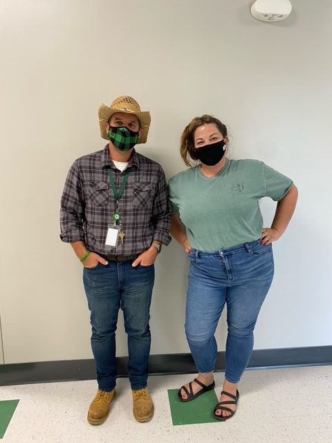 Spirit Week: Country Vs. Country Club