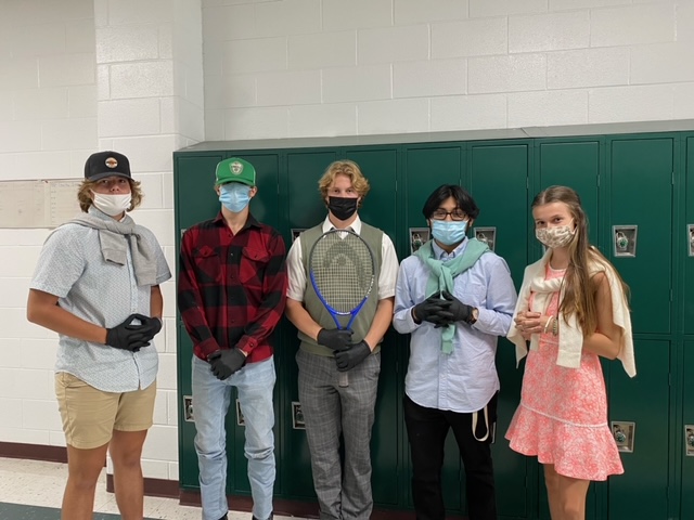 Spirit Week: Country Vs. Country Club