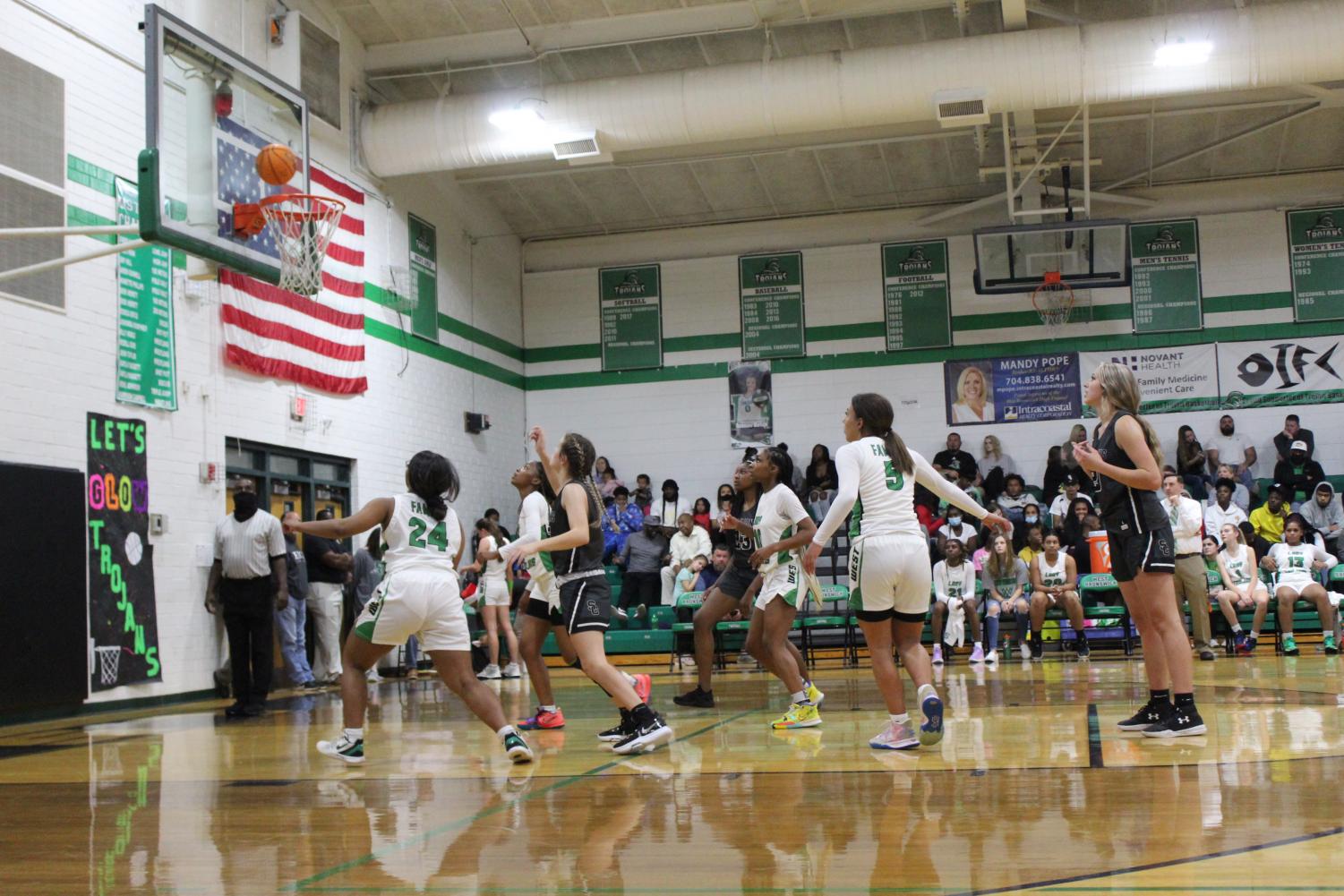 Lady Trojans vs South Columbus