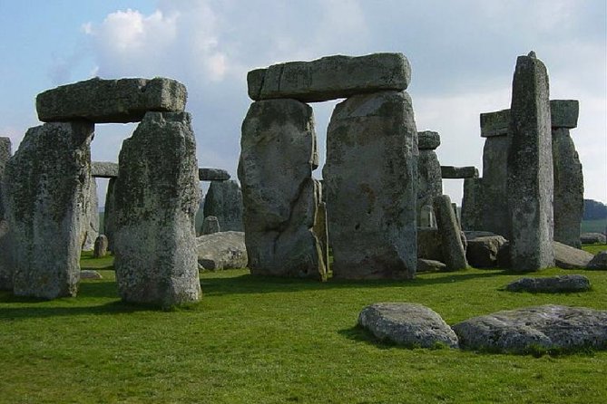 A Blonde Abroad, UK Travel Guide