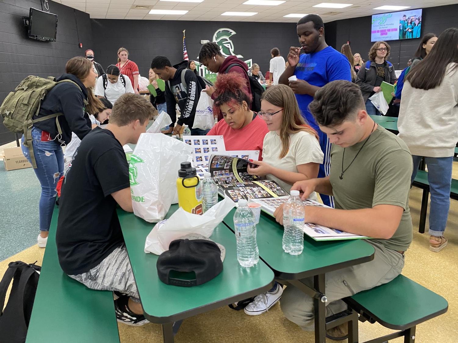 Senior Yearbook Signing Party