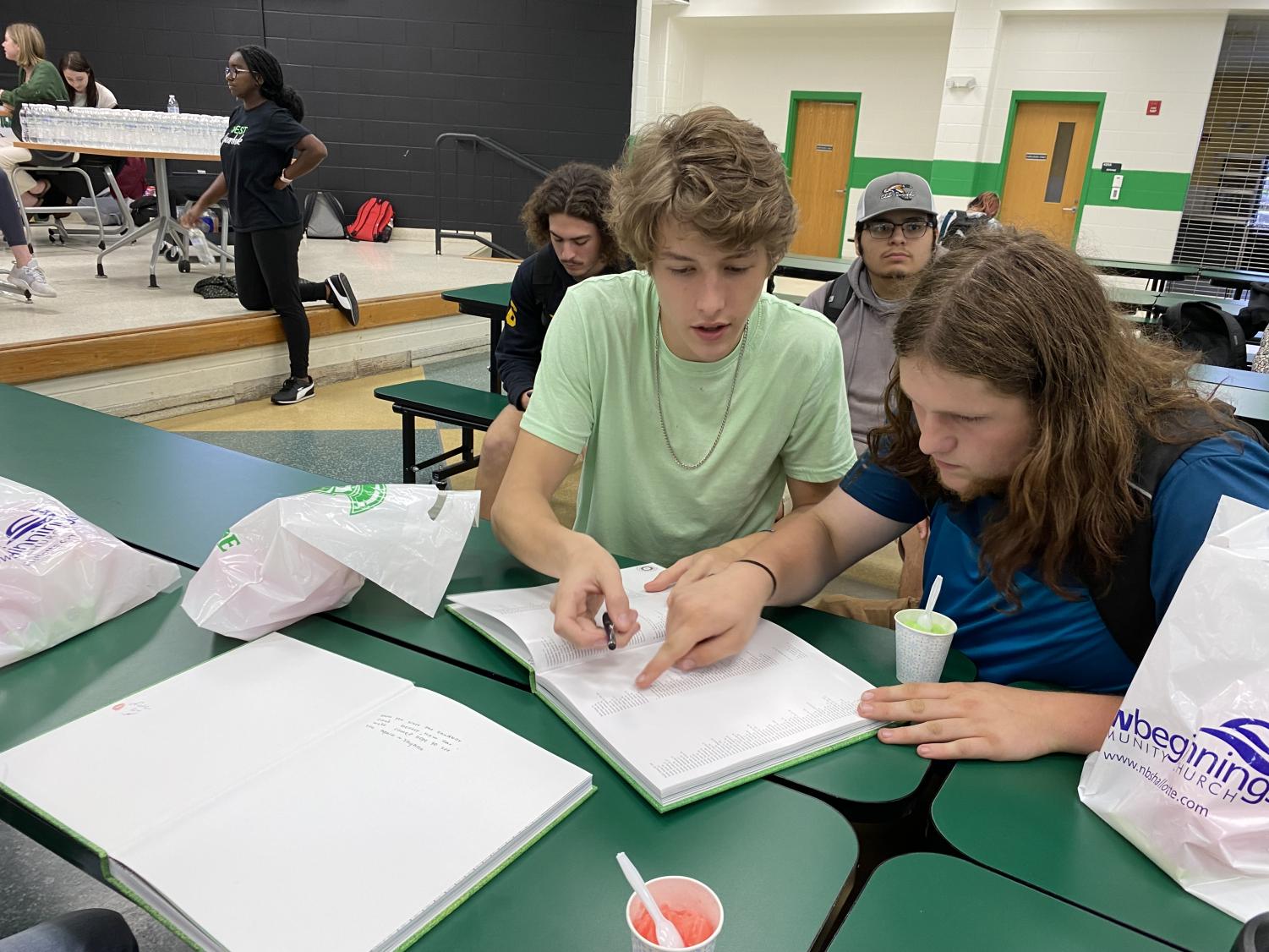 Senior Yearbook Signing Party