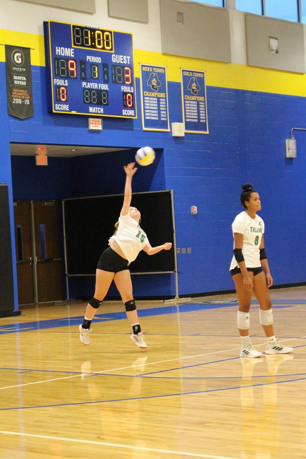 Varsity Volleyball vs Laney Buccaneers