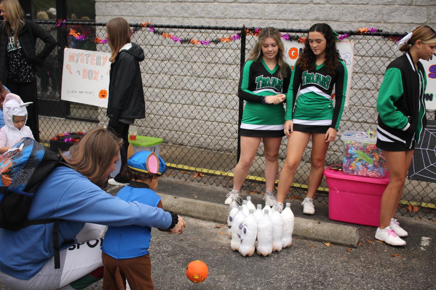 Trojan Athletes Volunteer at the For Kids Only Fall Festival