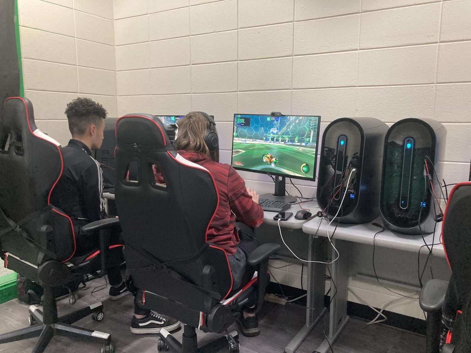3/23 Esports Team vs. Pine Forest High School and Lincoln Charter College