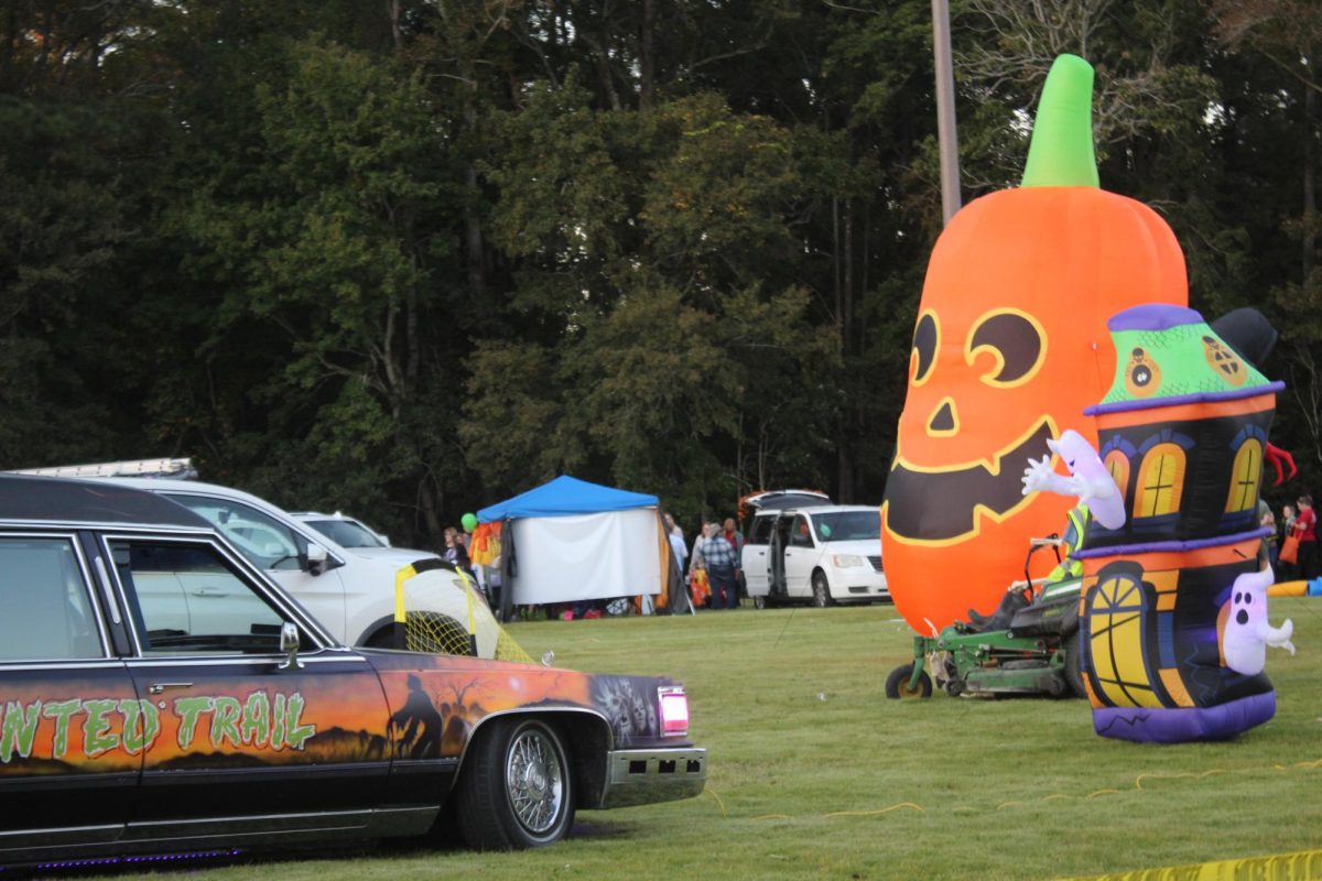 The main section of the event decorated with many Halloween-themed inflatables.