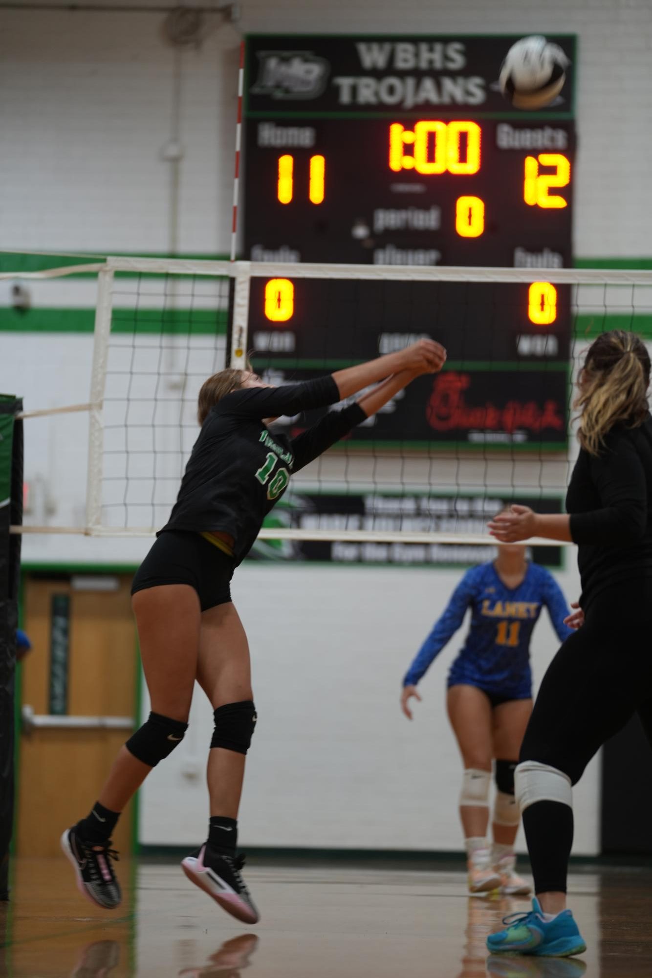 9/30 JV Volleyball v Laney