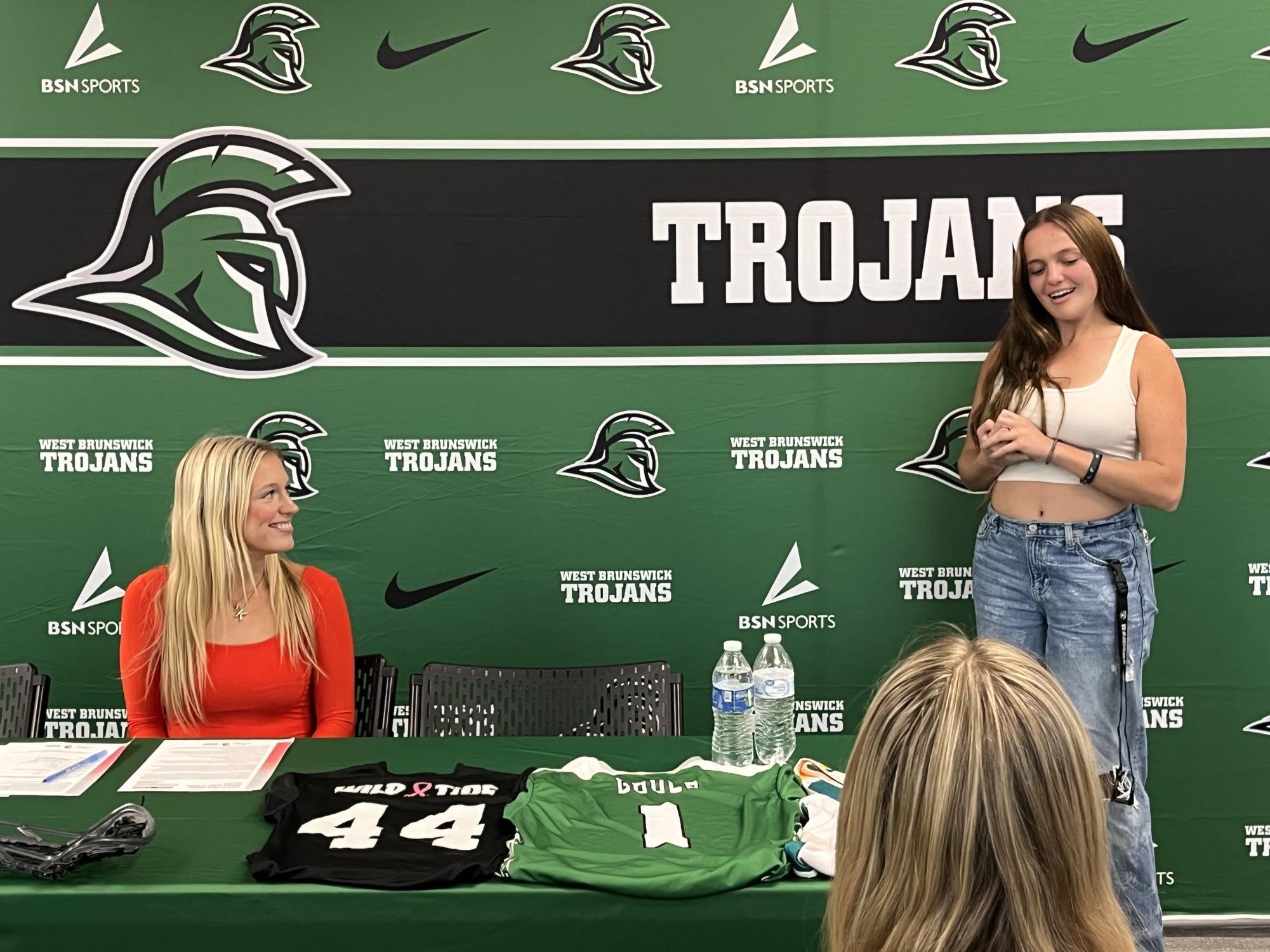 Kaitlin Goulds official signing day!