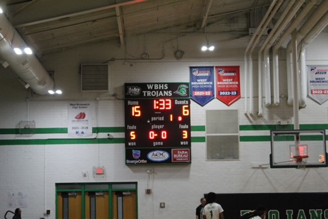 The score board during the first counter of the game.