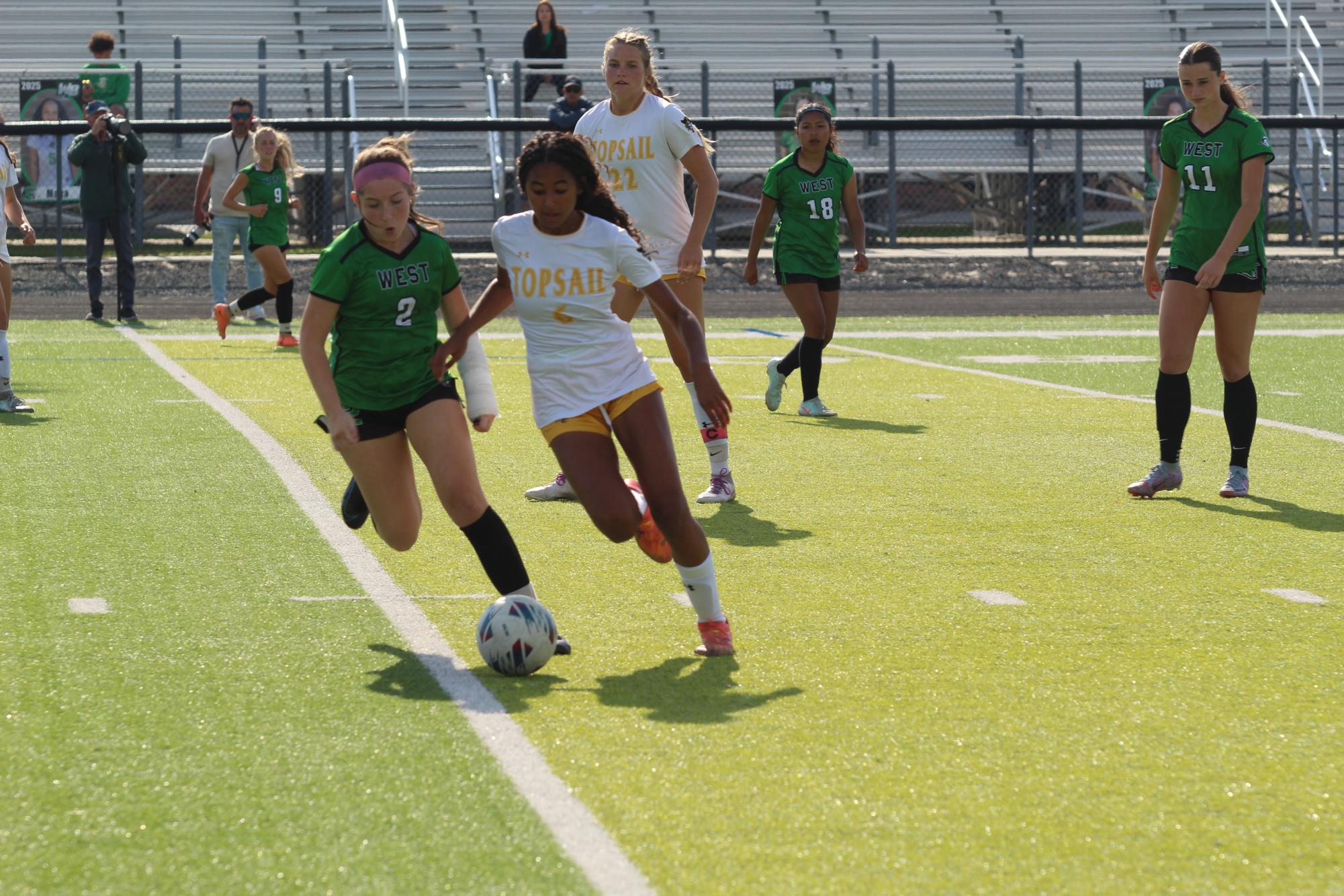 4/16 Varsity Womens Soccer vs. Topsail