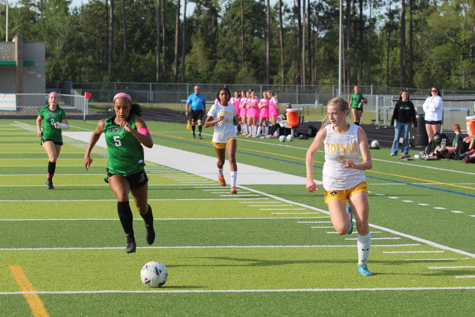 4/16 Varsity Womens Soccer vs. Topsail