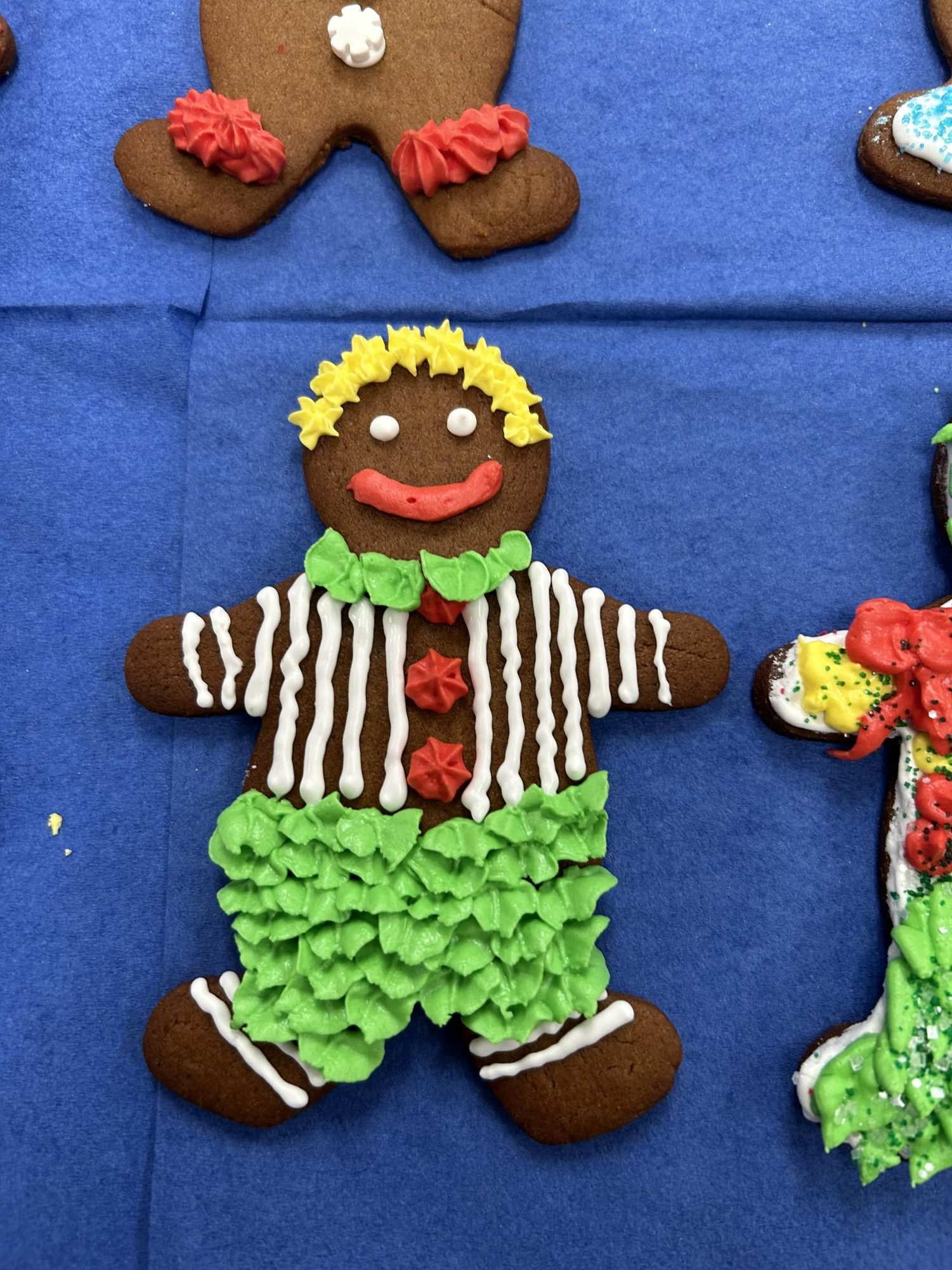 Juniorettes Christmas Cookie Decorating